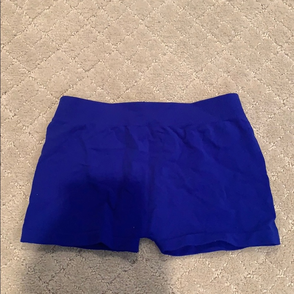 Kurve booty shorts